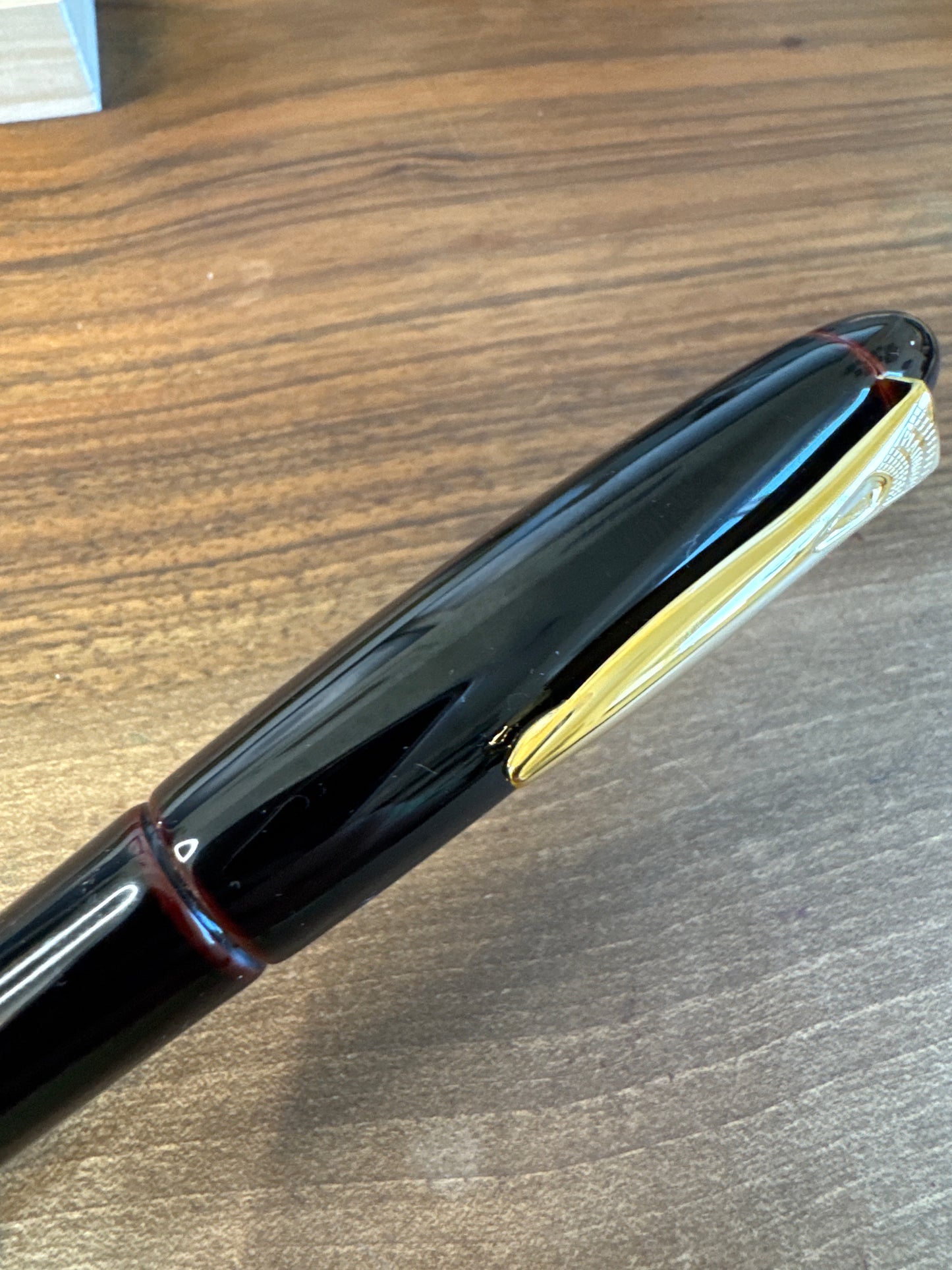 Platinum Izumo Urushi Fountain Pen Red Tamenuri Broad Nib
