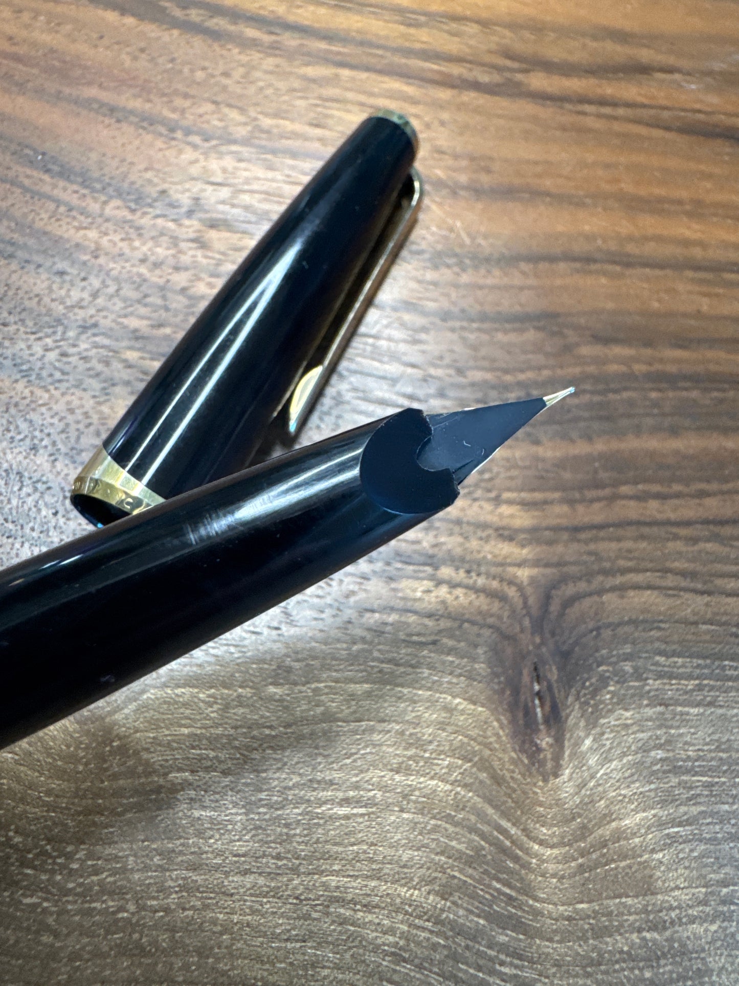 Montblanc 121P Fountain Pen EF nib