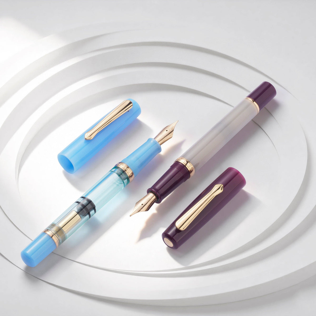 Nahvalur Original Blue Lagoon Fountain Pen: Extra Fine