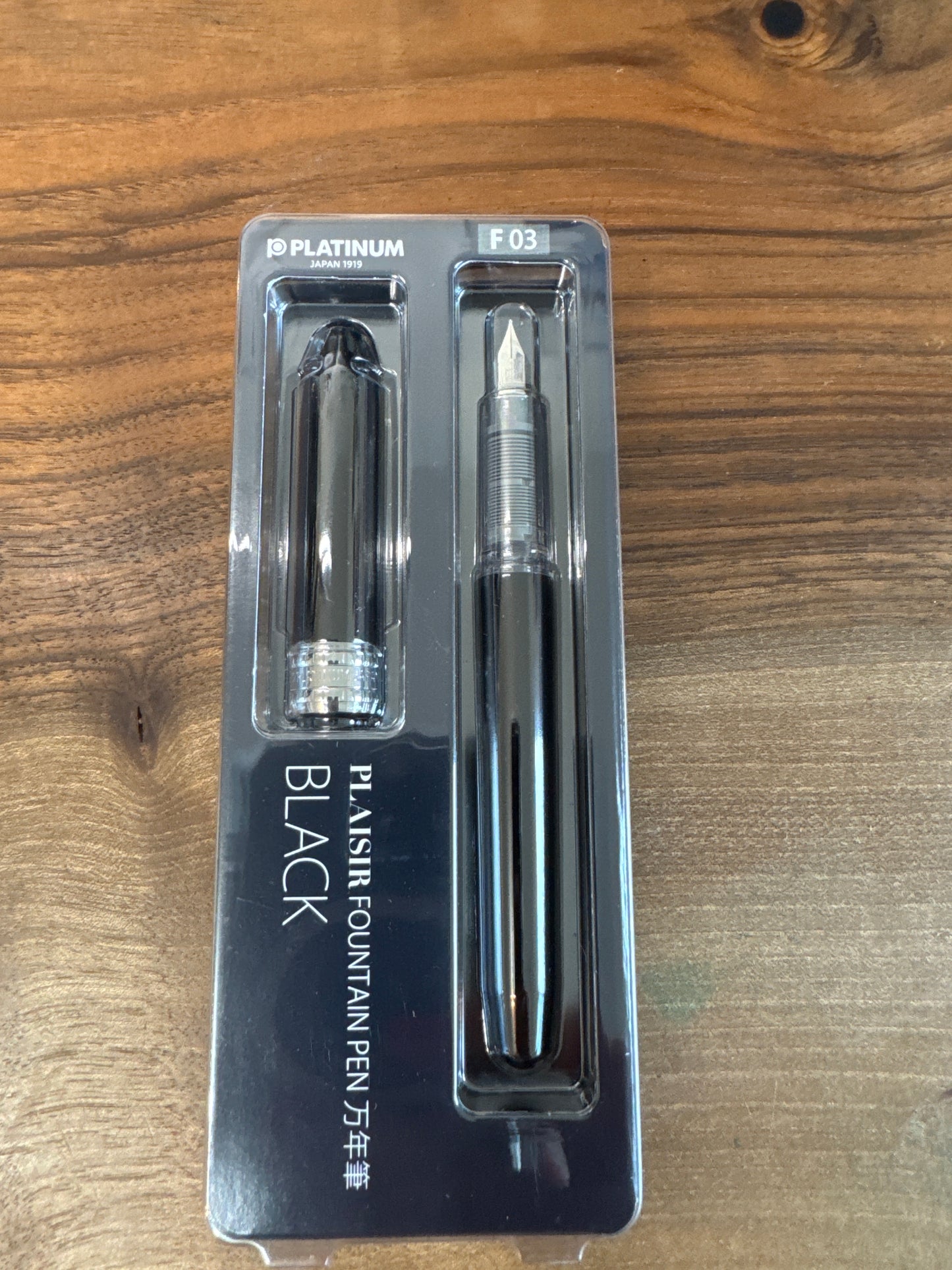 Platinum Plaisir- Fine: Black / Fine
