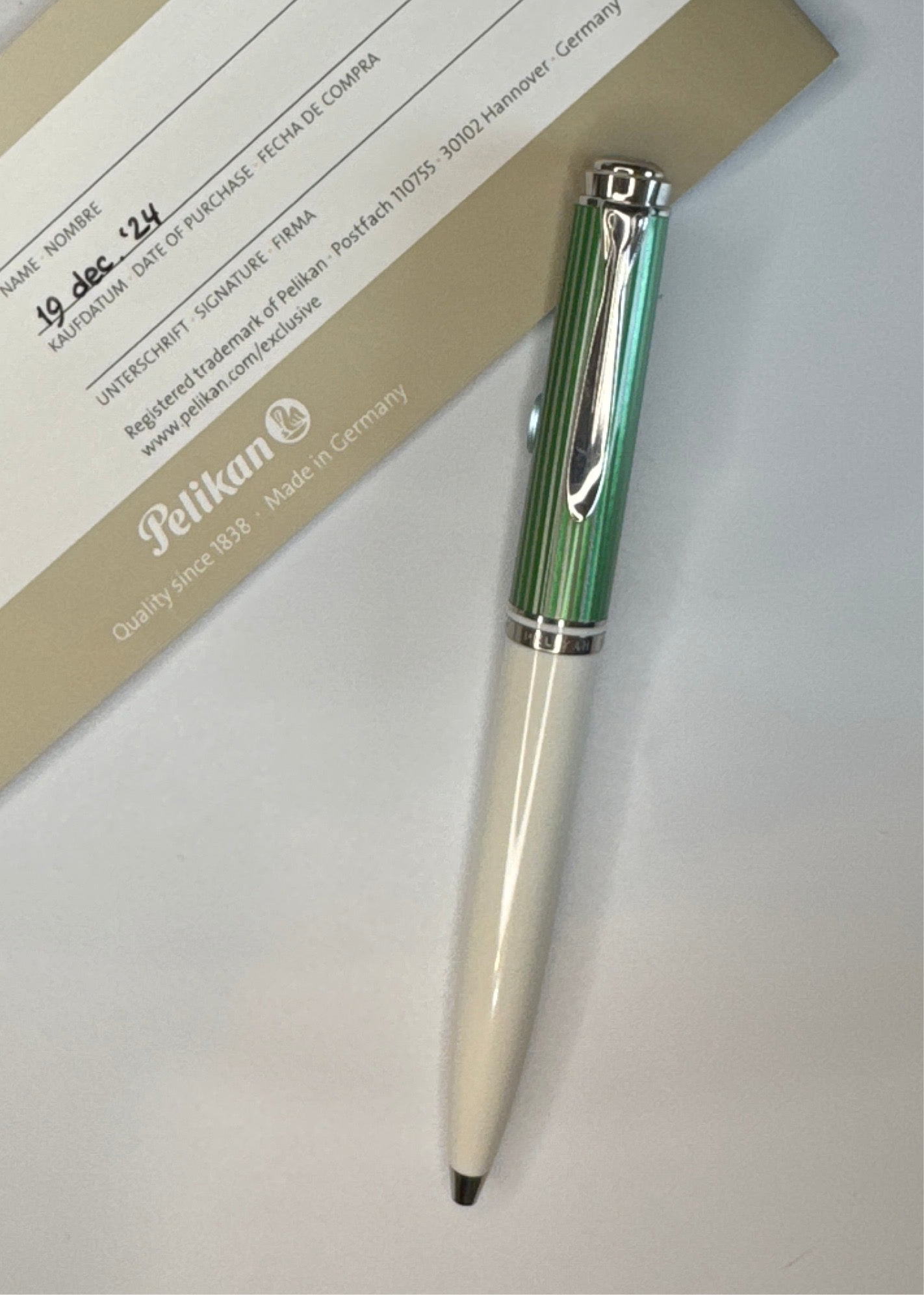 Pelikan K605 Green and White Ballpoint Pen