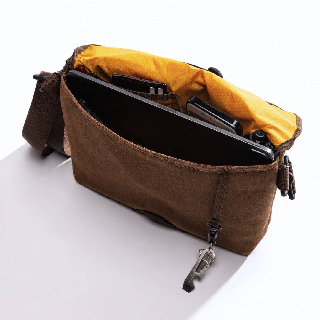 Lochby Field Sling Plus: Bumblebee