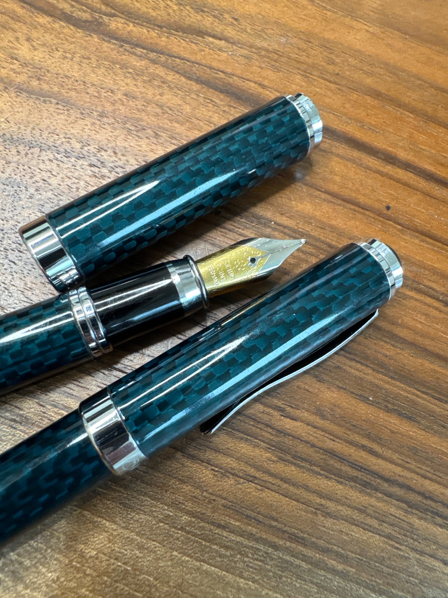 Monteverde Innova Goulet Exclusive Fiberglass Ballpoint and Fountain Pen Set