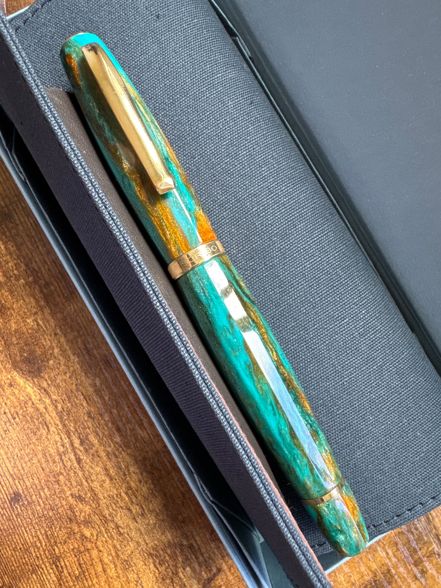 Scribo Feel Dutch Pen Show Fountain Pen