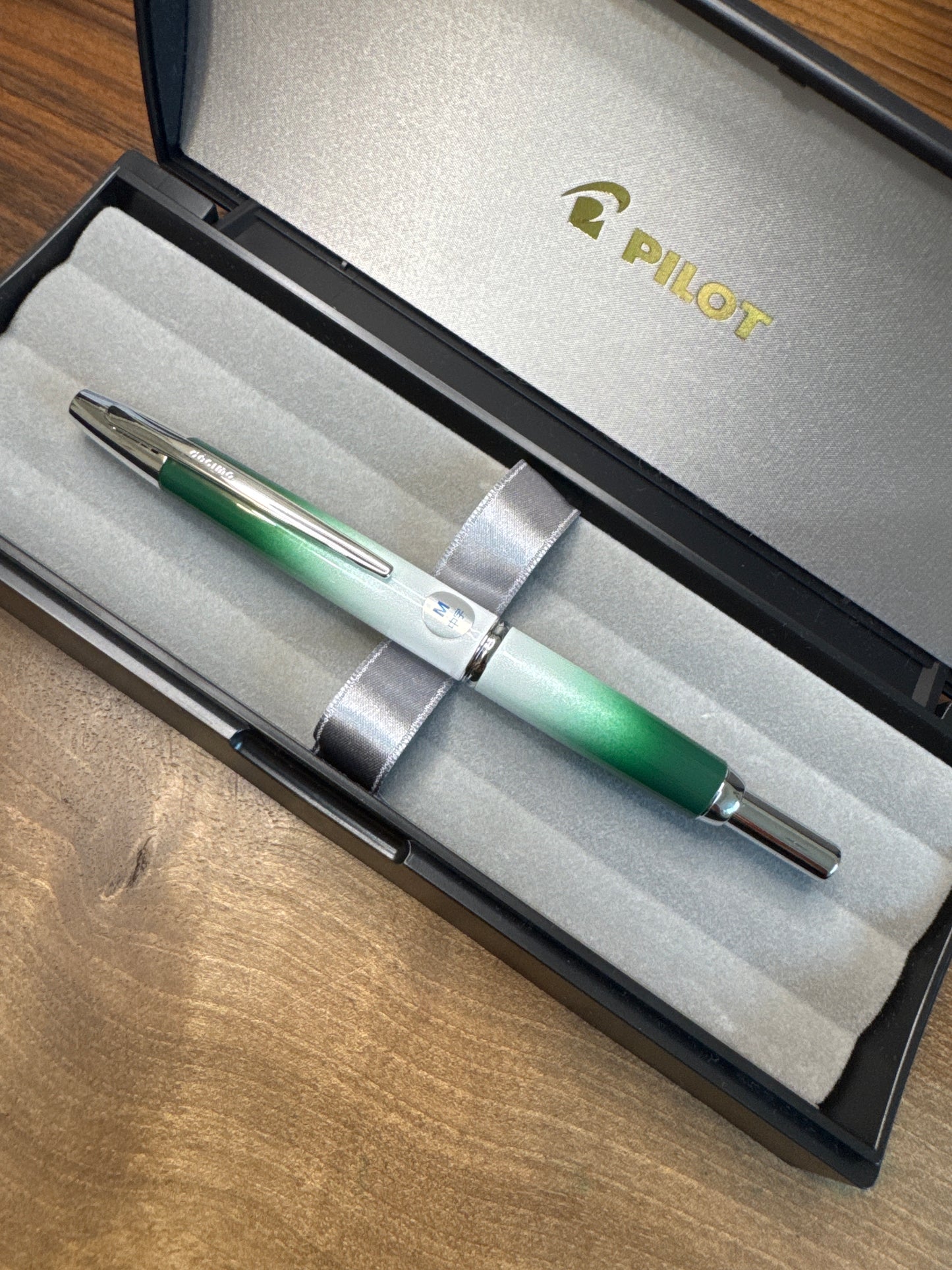 Pilot STAs Limited Edition Decimo Vanishing Point Fountain Pen Medium Green Ombre