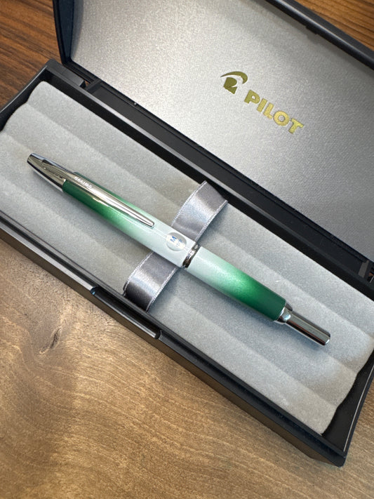 Pilot STAs Limited Edition Decimo Vanishing Point Fountain Pen Medium Green Ombre