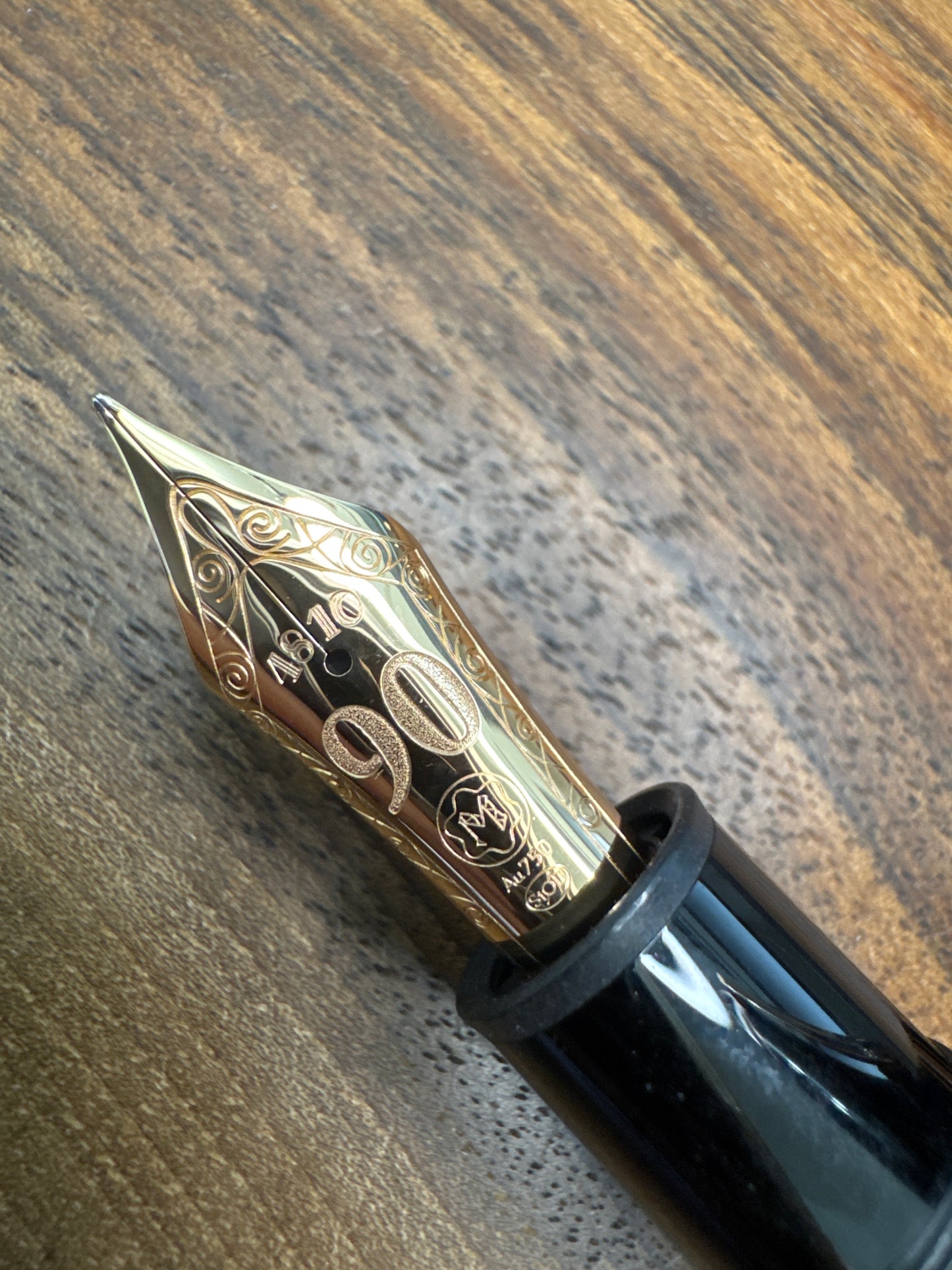 MONTBLANC: 90 Years Meisterstuck 149 Fountain Pen