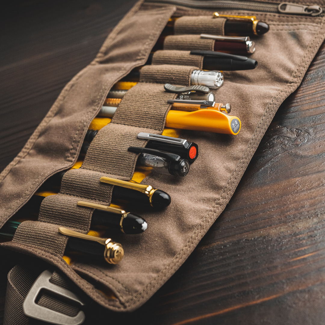 Lochby Tool Roll: Nautical/Navy Cream
