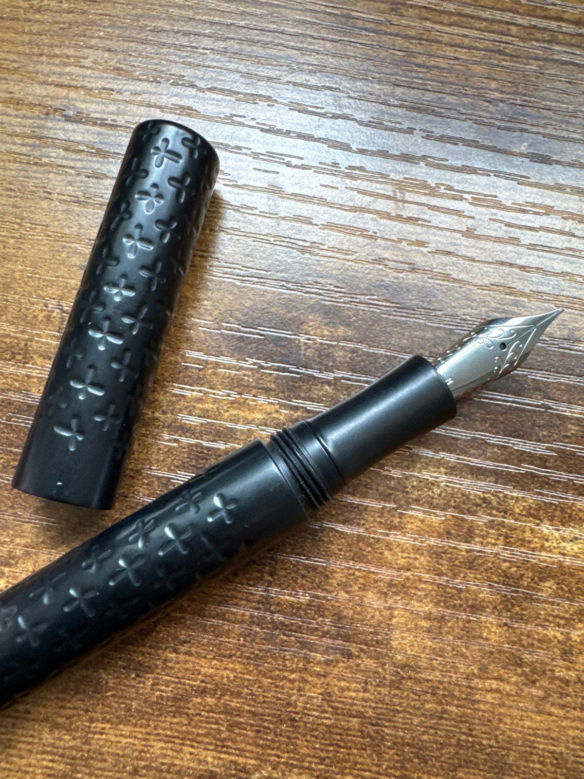 Schon Dsgn x Custom Nib Studio Sashiko Fountain Pen Journaler Nib