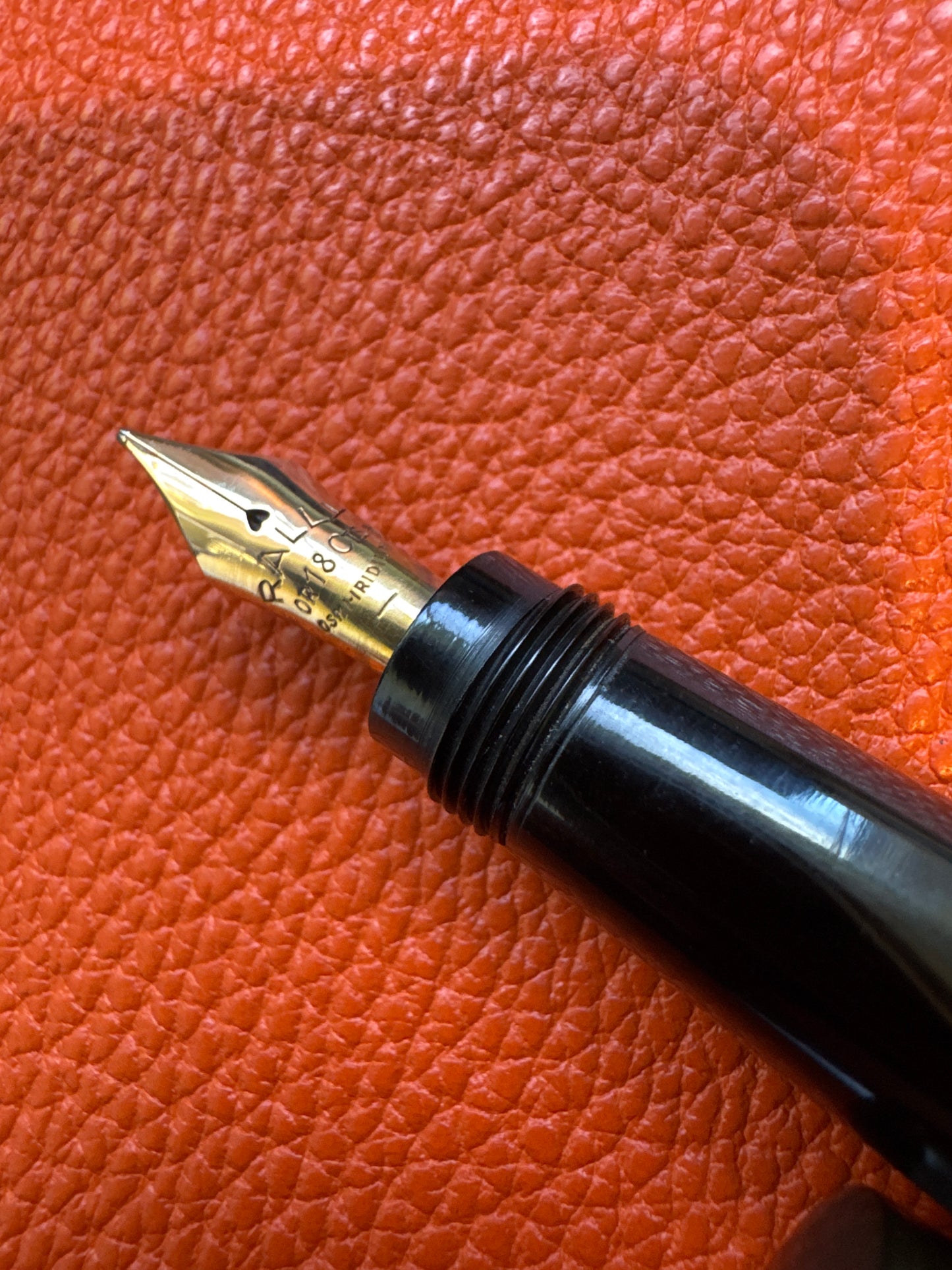 Rally 18K Black Vertical Chased Hard Rubber Safety Fountain Pen