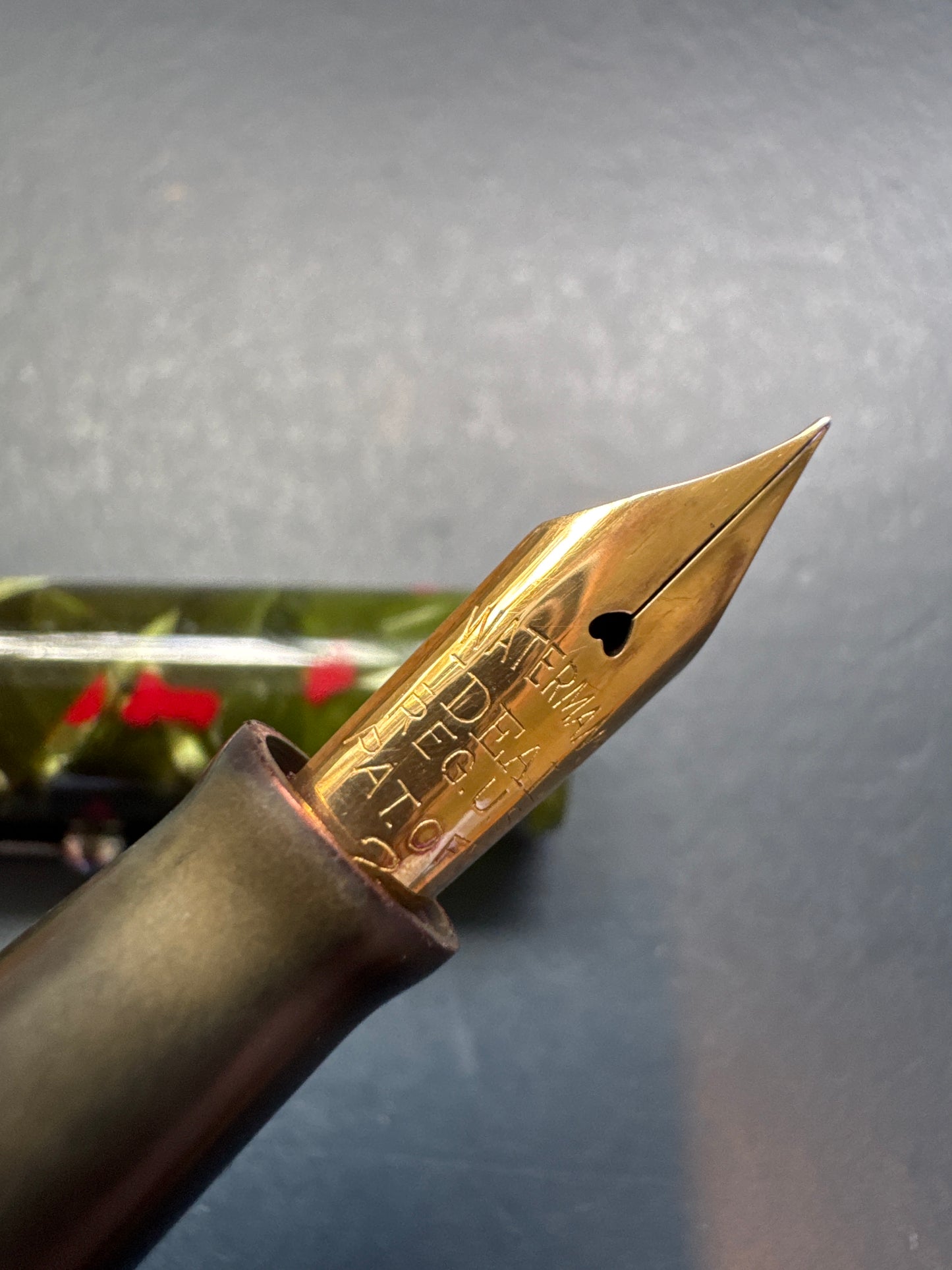 Waterman's #3 Fountain Pen Green/Red Marble
