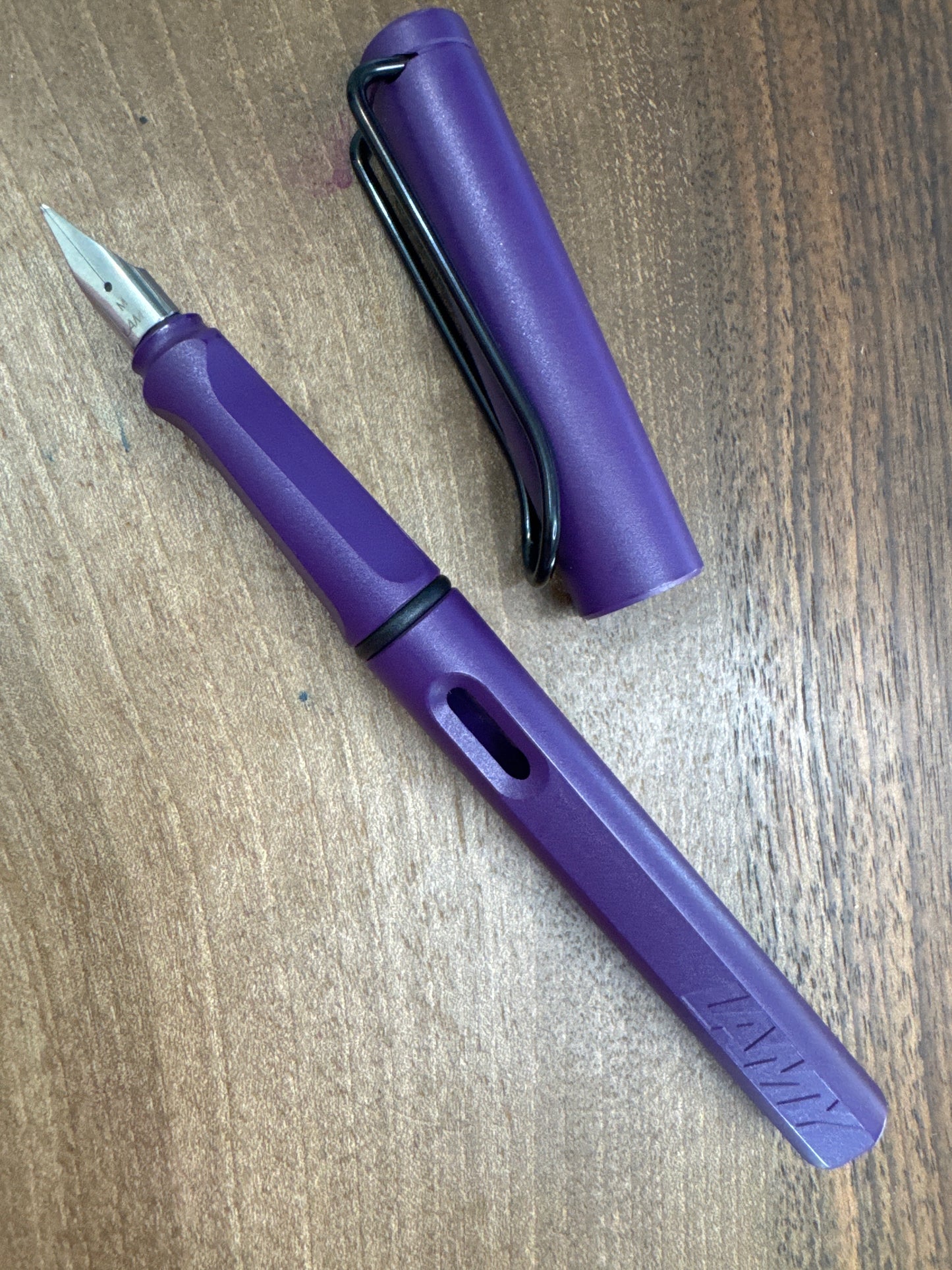 Lamy Safari Purple Fountain Pen with Medium Nib