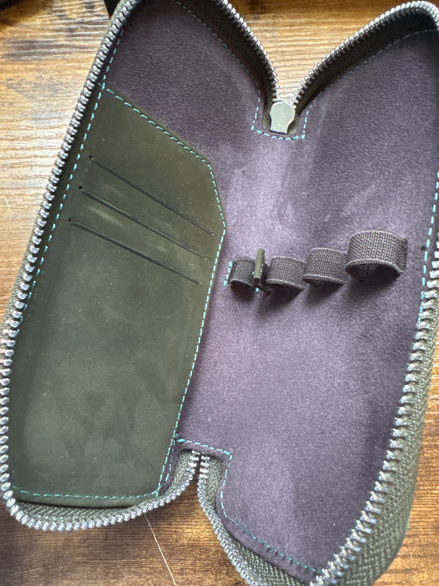 Endless Companion Blue 3 Pen Adjustable Pen Pouch