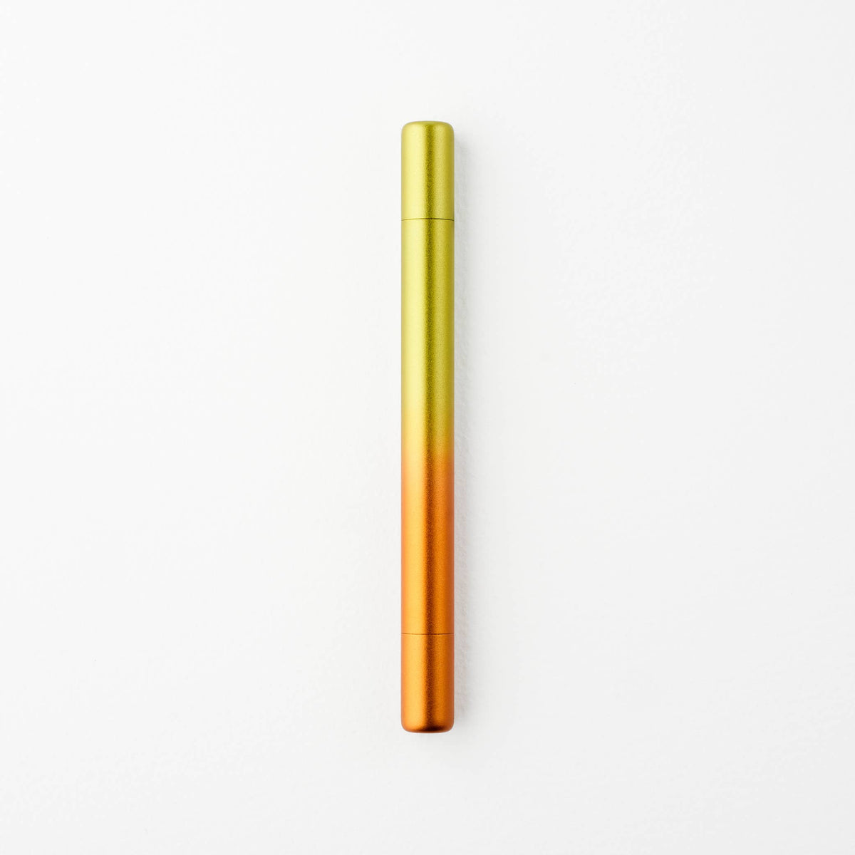 Tom's Studio Ori – the infinitely refillable highlighter: Blue/Green