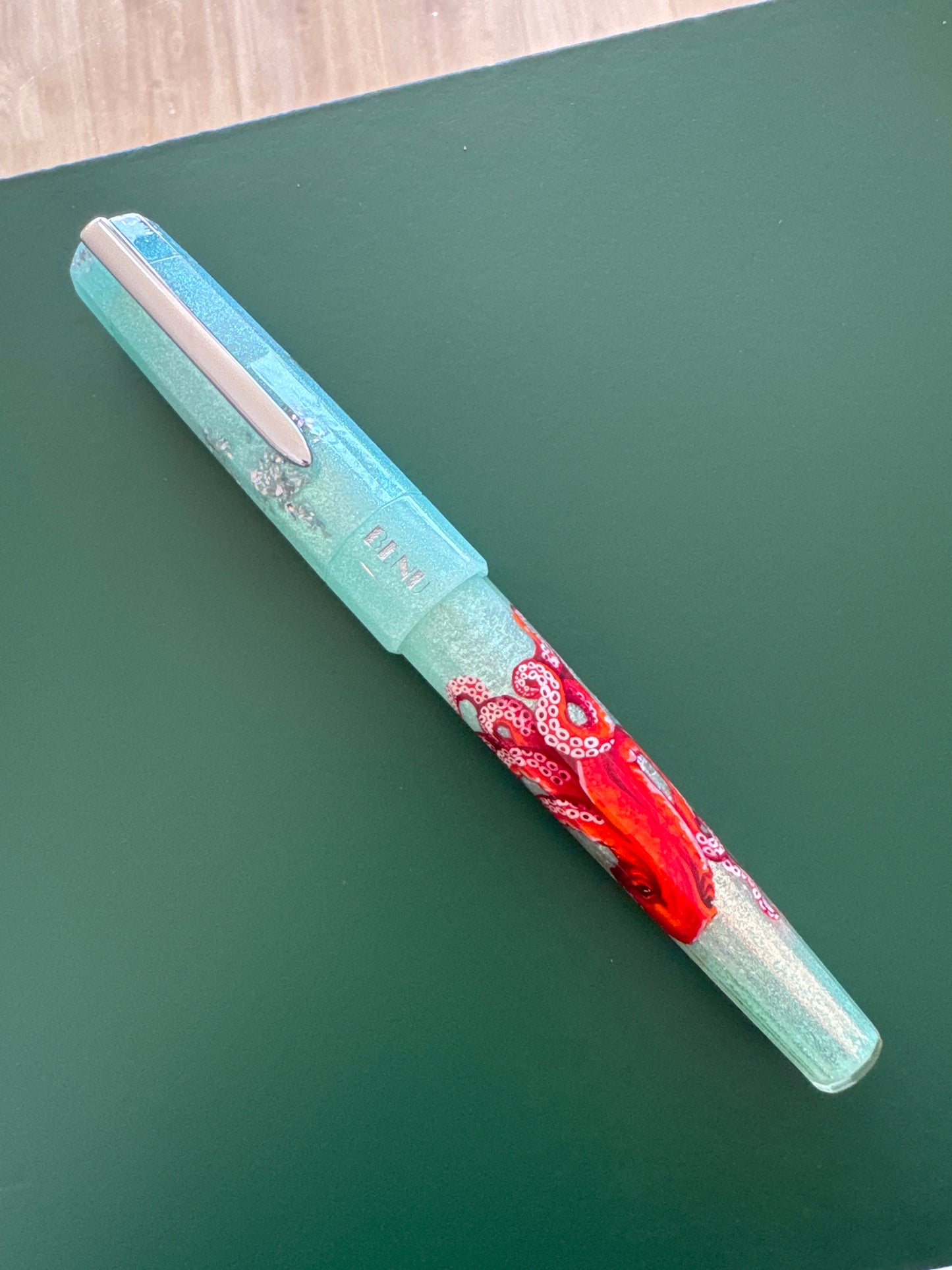 Benu Euphoria Direct Exclusive Fountain Pen