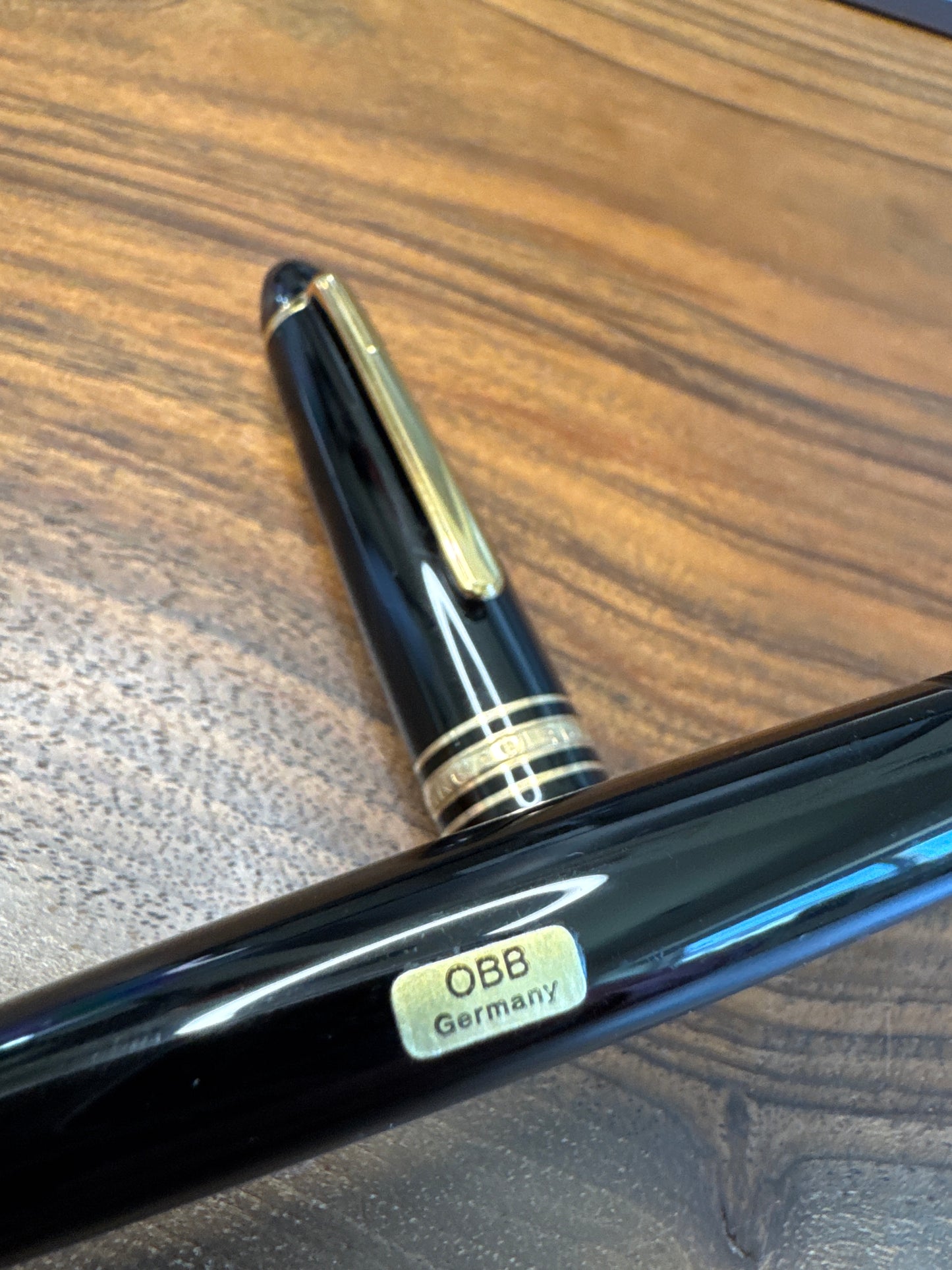 Montblanc 147 Traveler Fountain Pen OBB nib