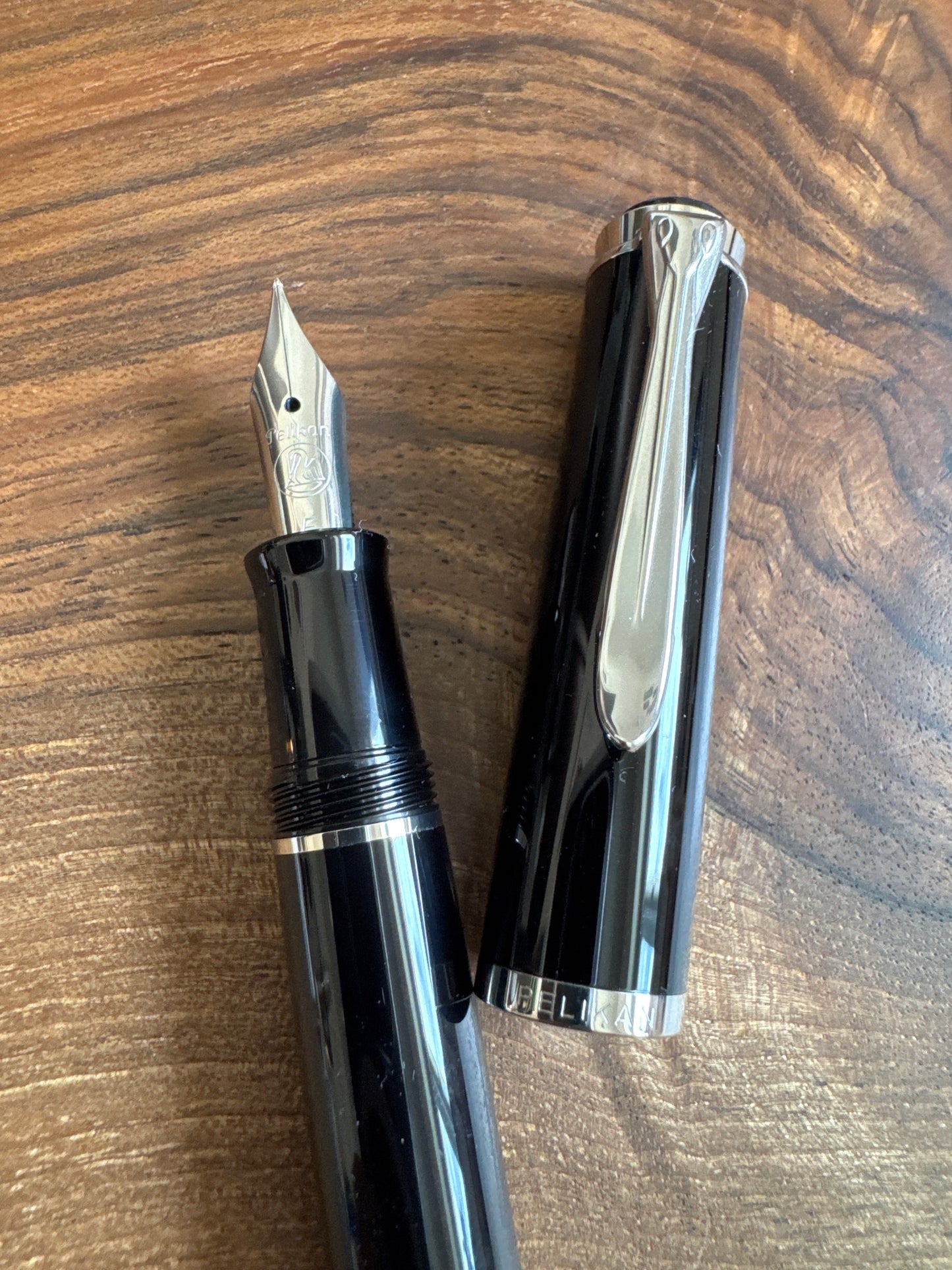 Pelikan P205 Fountain Pen (Cartridge) Black/Silver