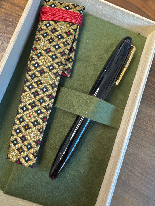 Platinum Izumo Akatame (Red) Fountain Pen Medium Nib