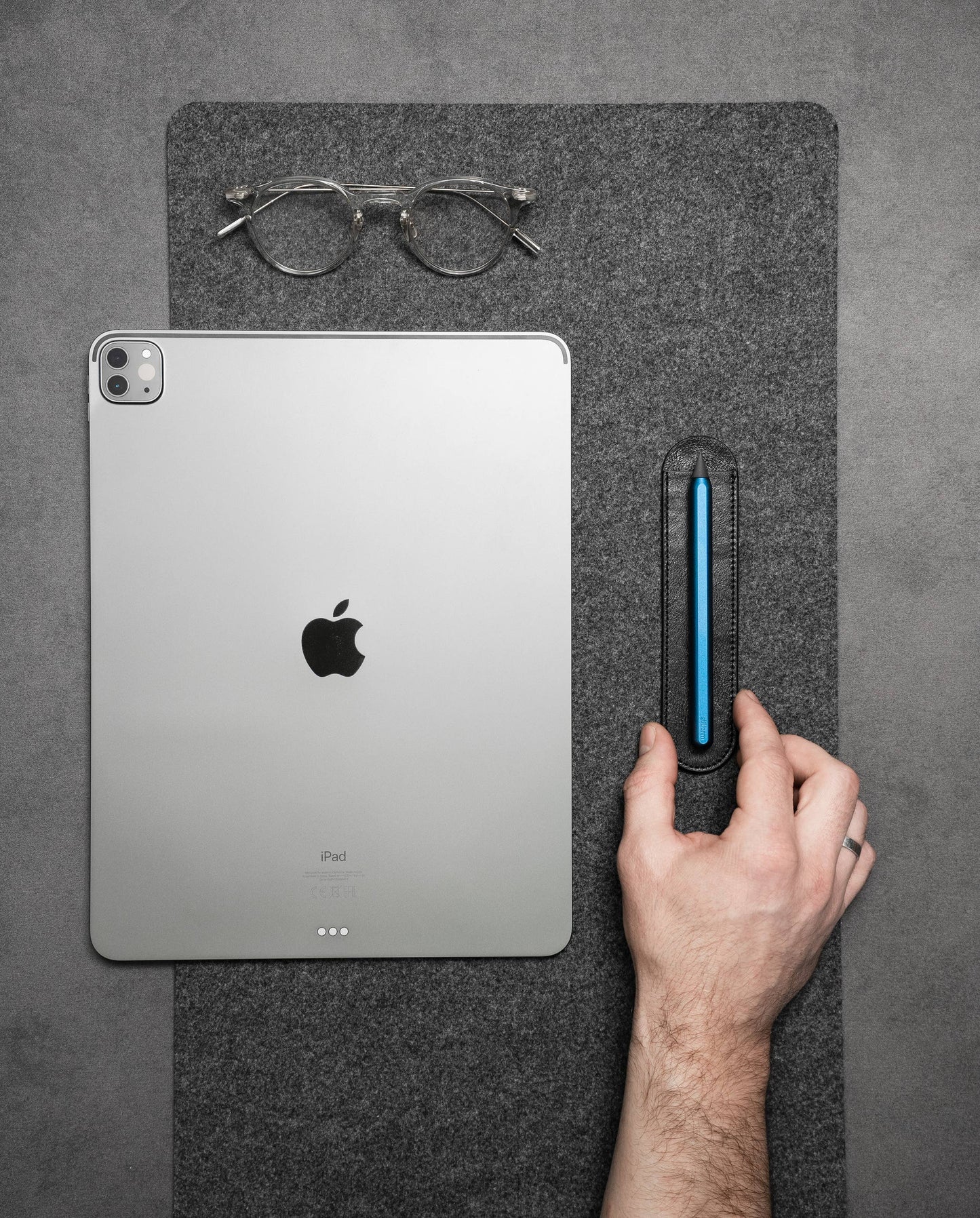 Stilform AEON PURE Pencil - Minimalist Unibody Aluminum Pencil: Aurora Green