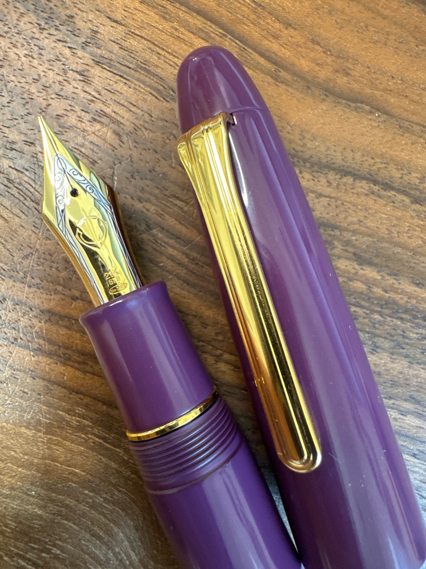 Sailor King of Pen Kaga Urushi Fountain Pen Medium NIb