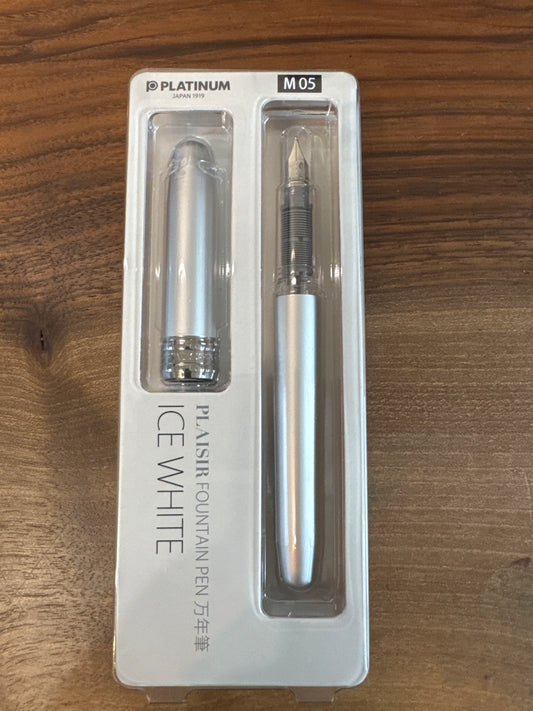 Platinum Plaisir- Medium: Ice White / Medium