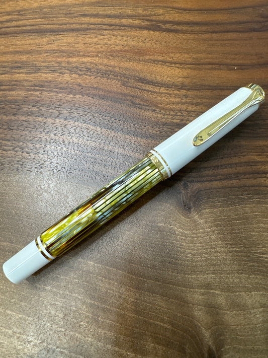 Pelikan M400 Souveran Fountain Pen White Tortoise