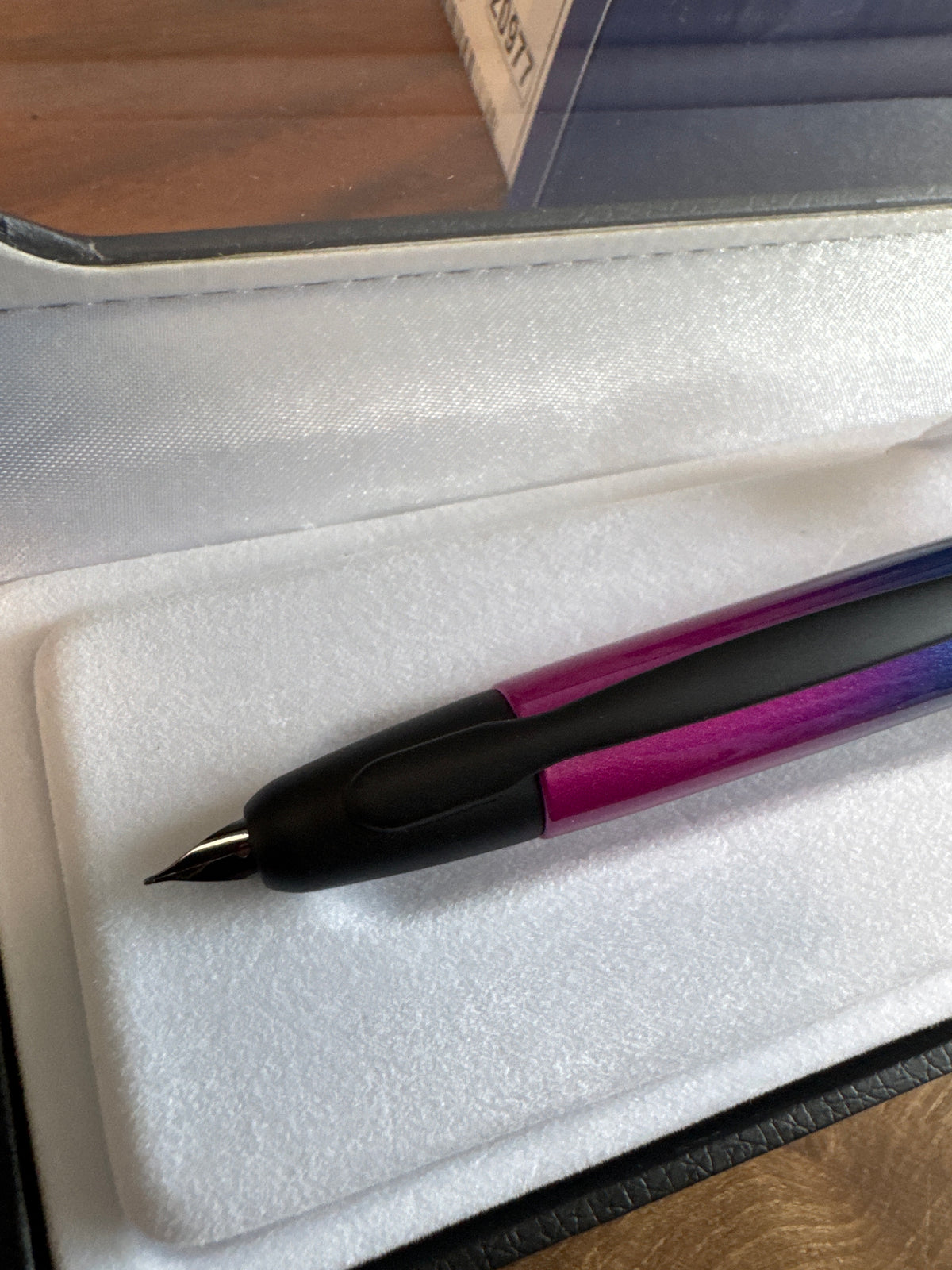 Pilot x Goulet 15th Anniversary Vanishing Point Fine Nib #102/275