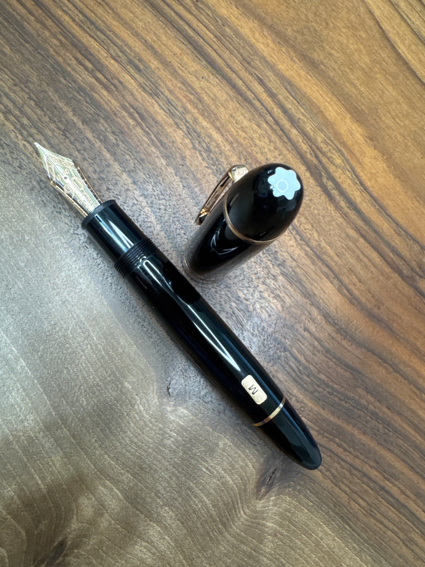 MONTBLANC: 90 Years Meisterstuck 149 Fountain Pen