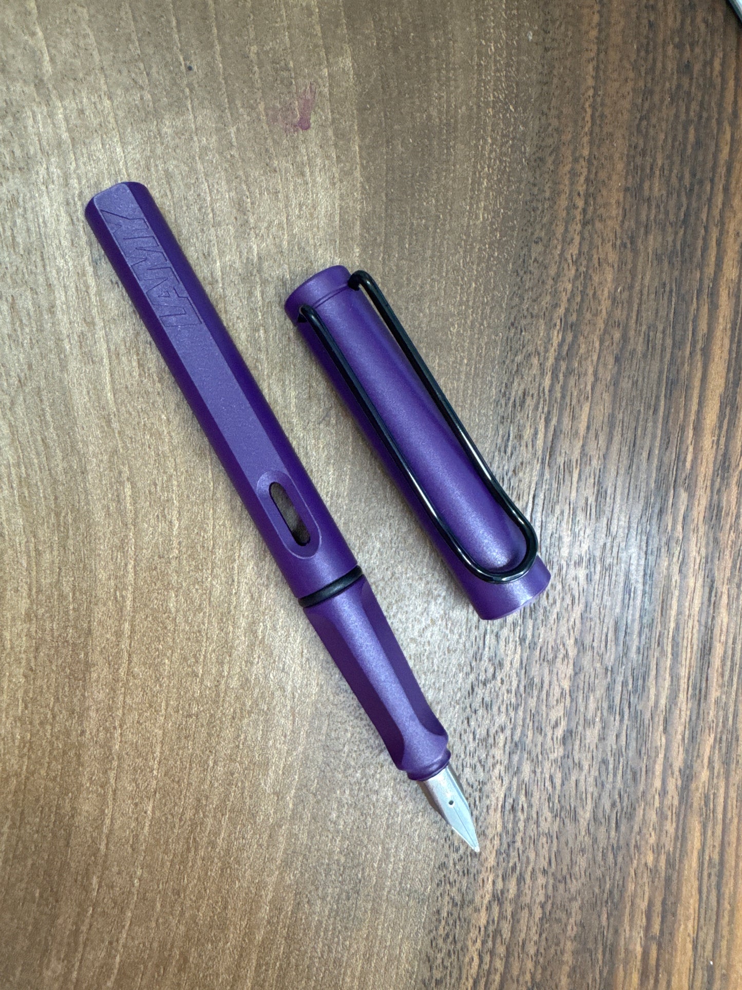 Lamy Safari Purple Fountain Pen with Medium Nib