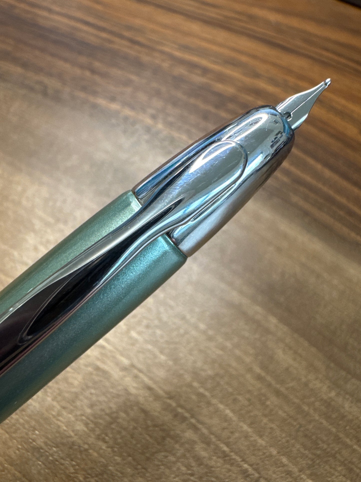 Pilot Vanishing Point Limited Edition 2010 Ice Green