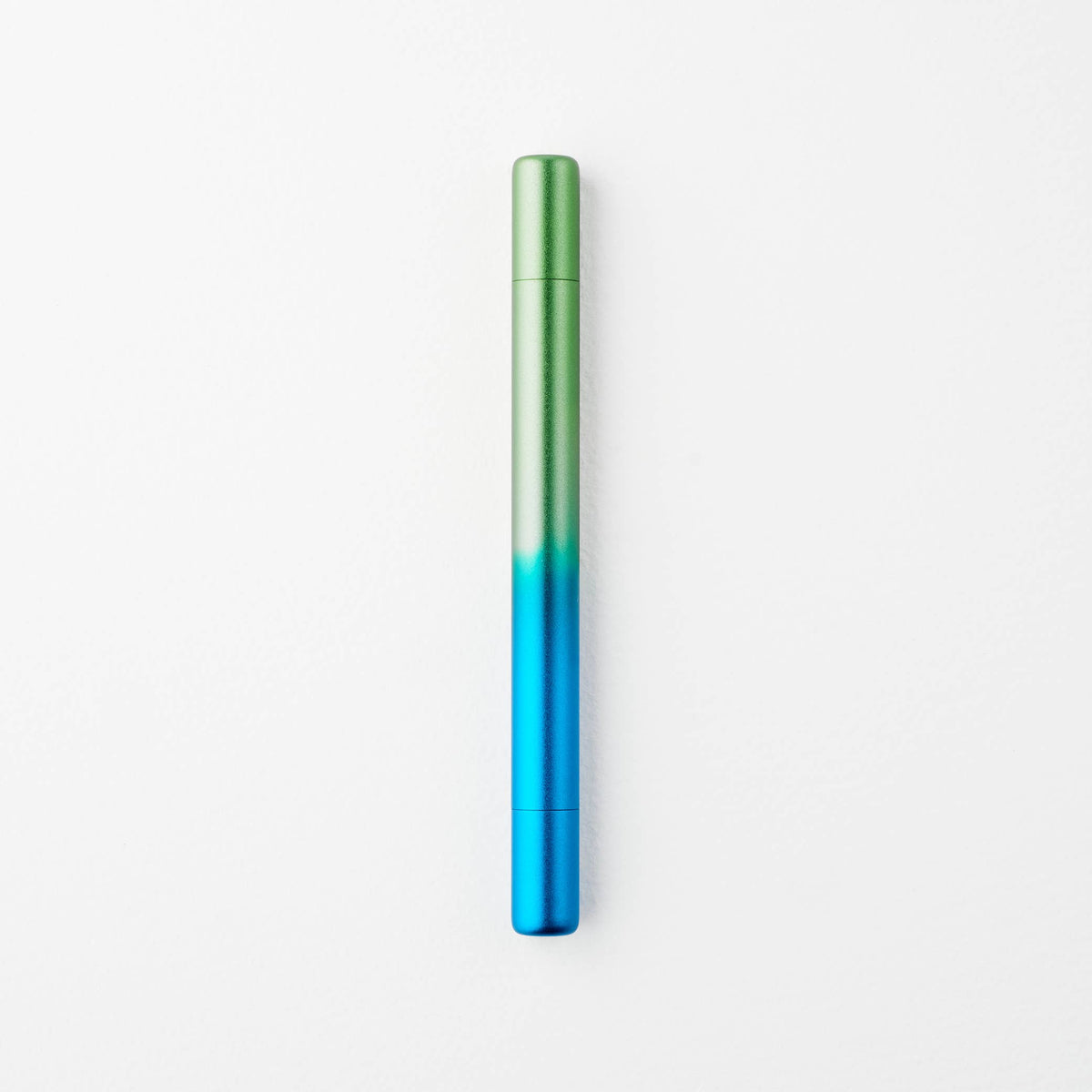 Tom's Studio Ori – the infinitely refillable highlighter: Blue/Green