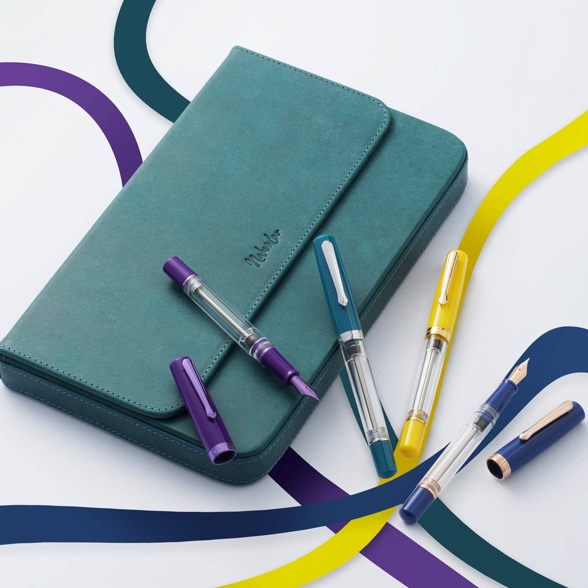 Nahvalur Original Plus Sapphire Fountain Pen: Stub