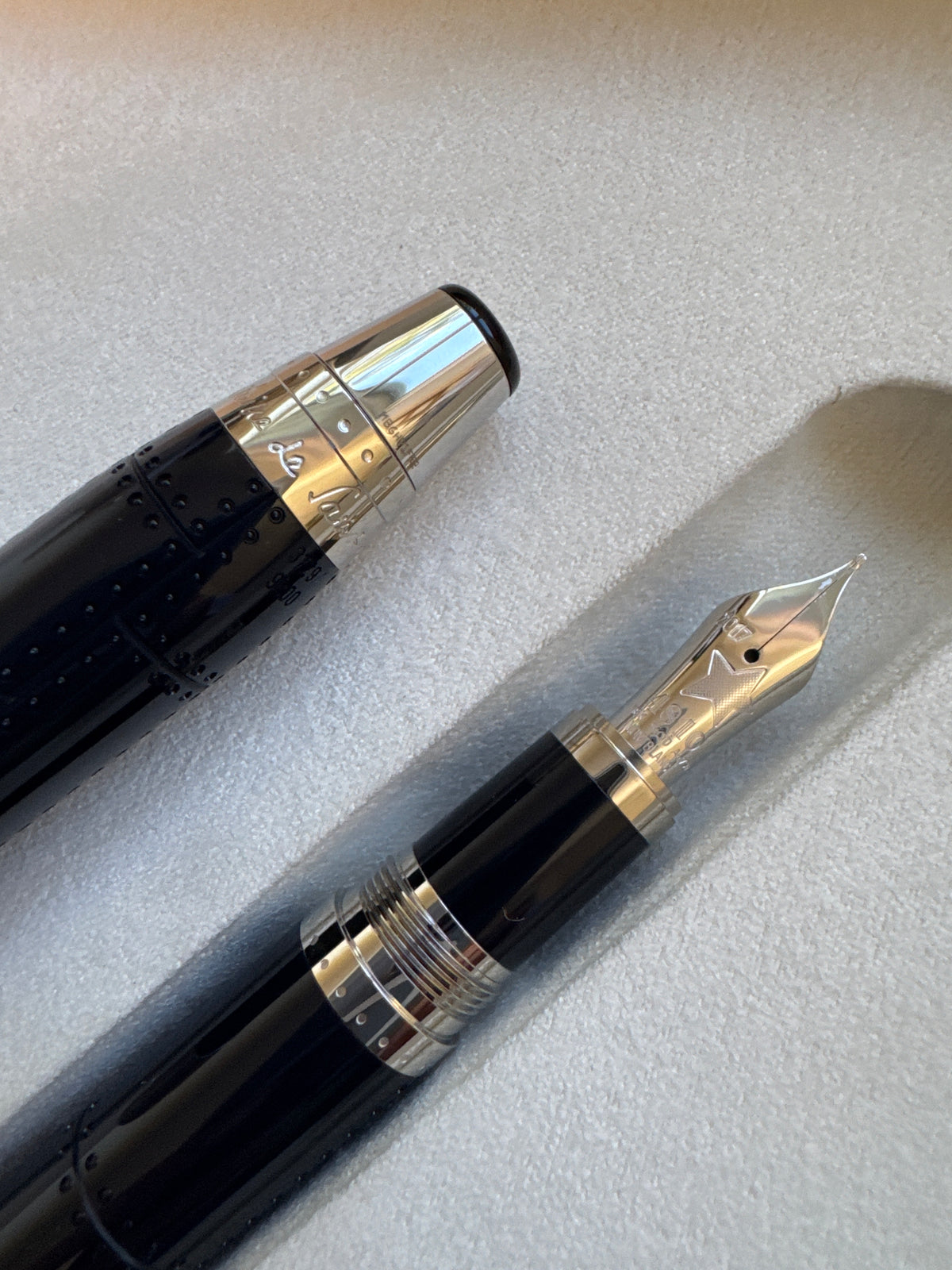 Montblanc Anthoine de Saint Exupery Limited Edition Fountain Pen Mint
