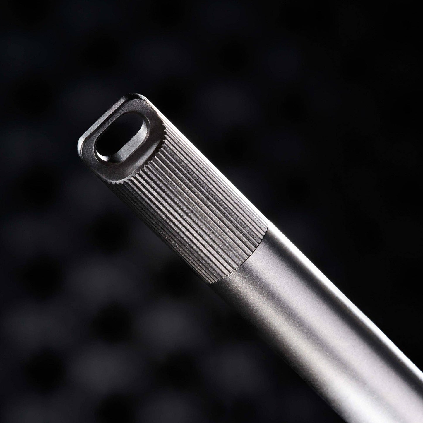 Lumos Titanium: Mini (with loop lid)