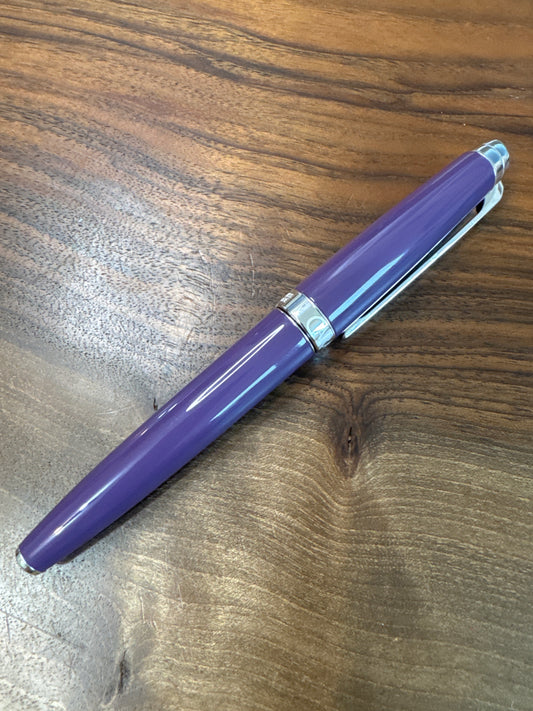 Caran d’Ache Leman Lilac Fountain Pen Medium Nib