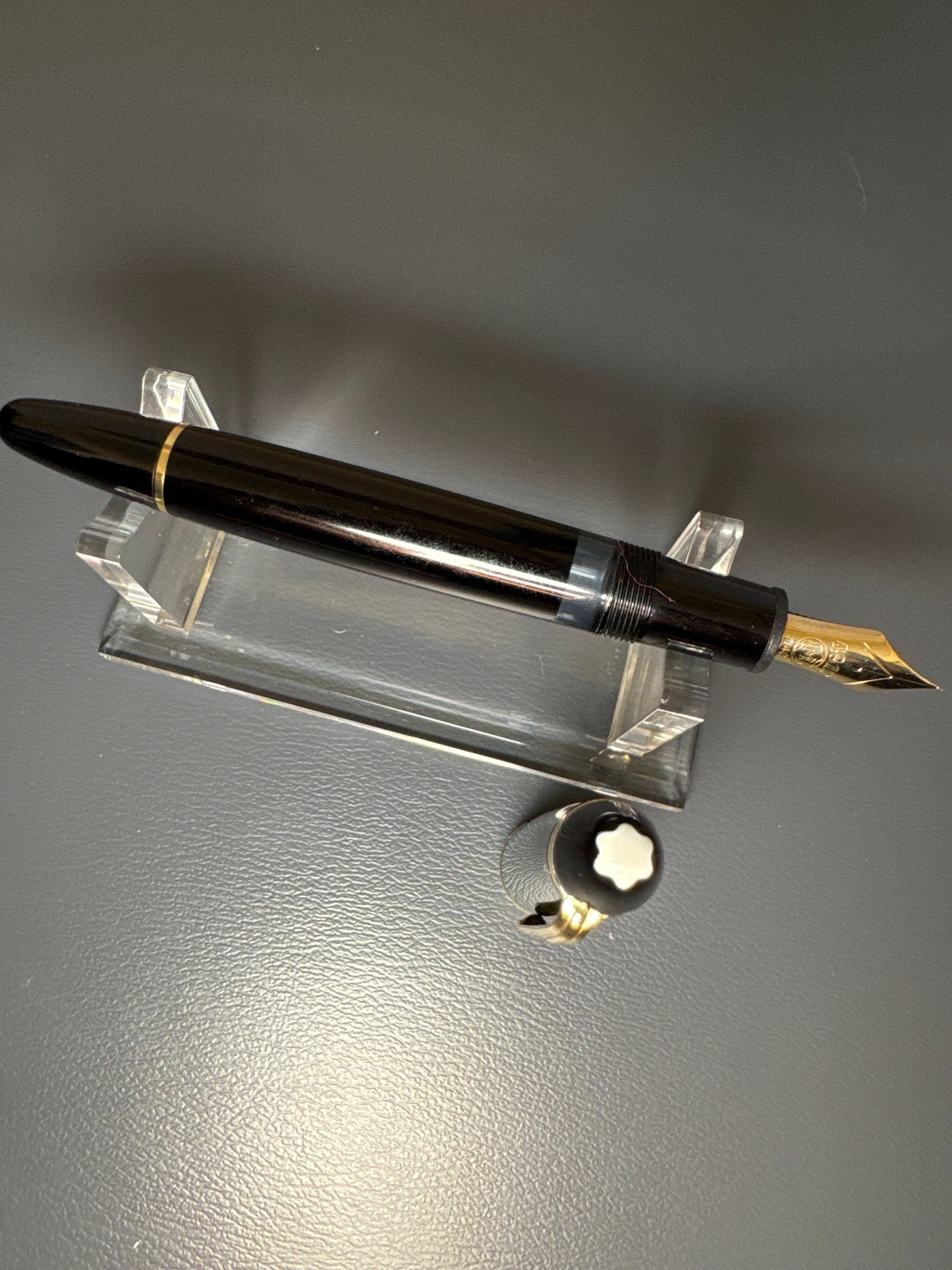 Montblanc Vintage 1970's  146 Fountain Pen