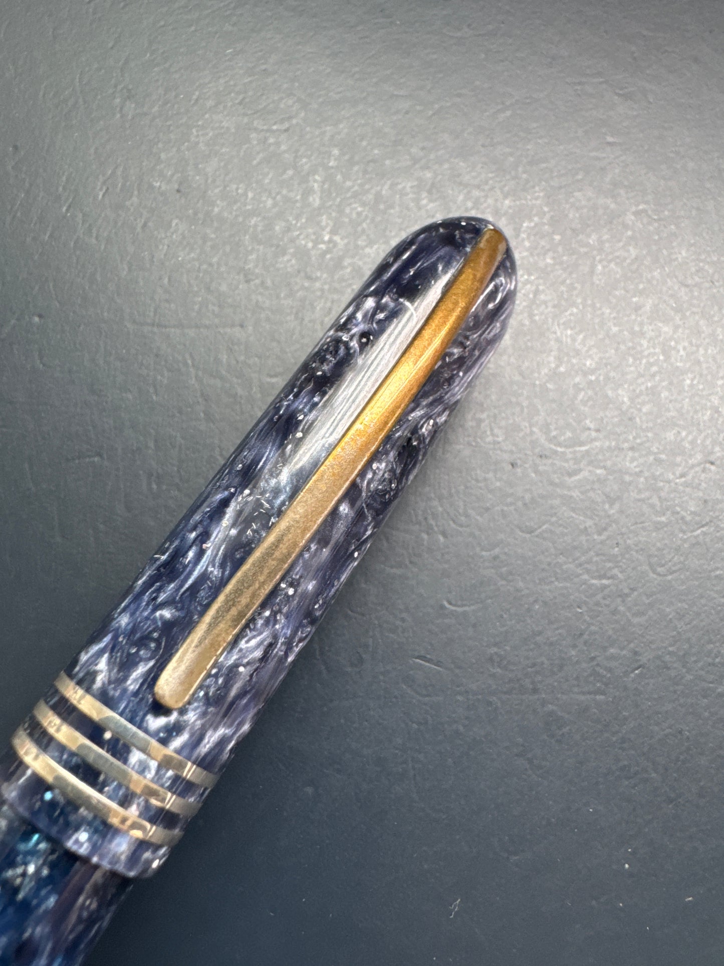 Visconti Amigdala Blue Fountain Pen