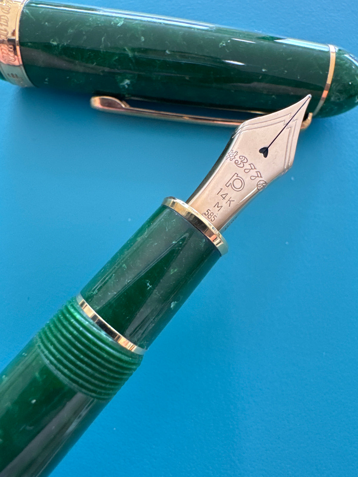 Platinum Green Celluloid Fountain Pen