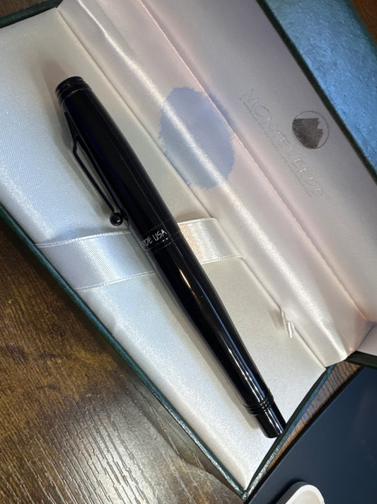Monteverde Invincia Stealth w/Goldspot 1.1 Stub nib