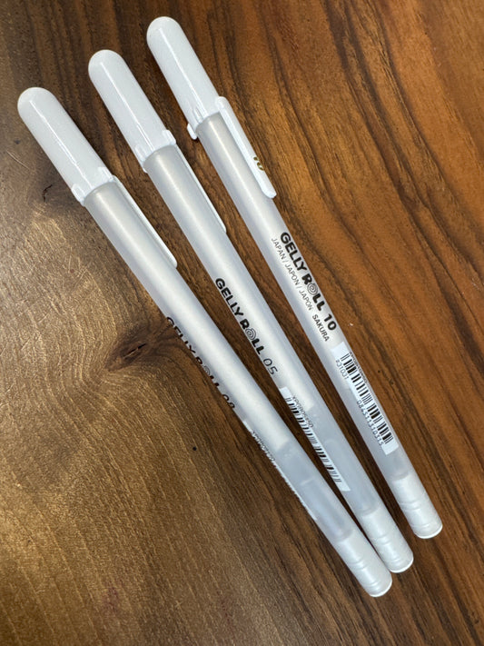 Gelly Roll White Gel Pen