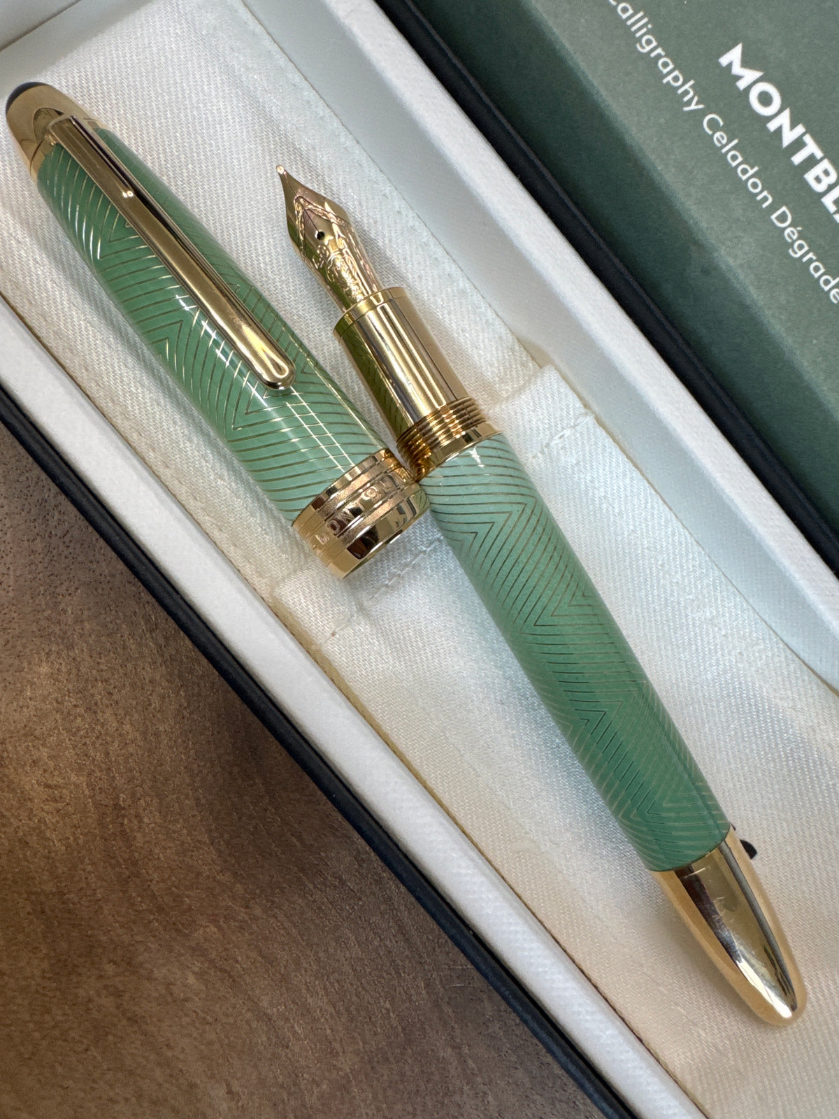 Montblanc Celadon Solitaire Fountain Pen Medium nib