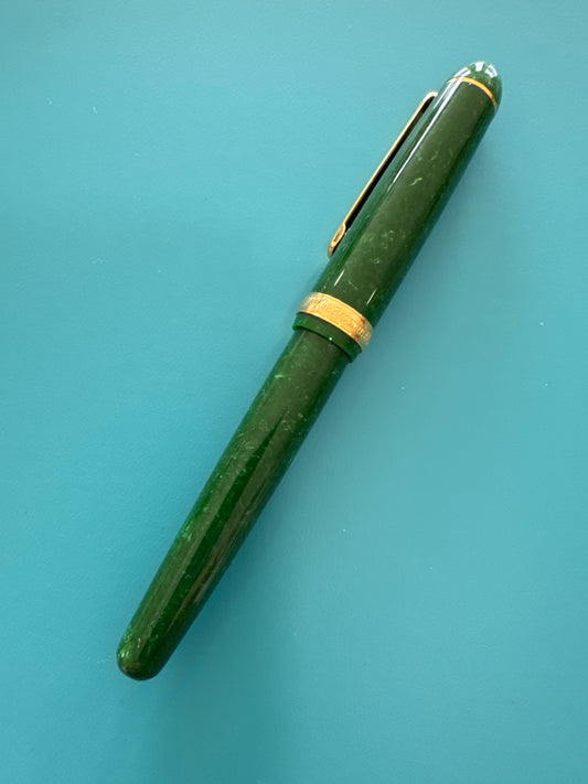 Platinum Green Celluloid Fountain Pen