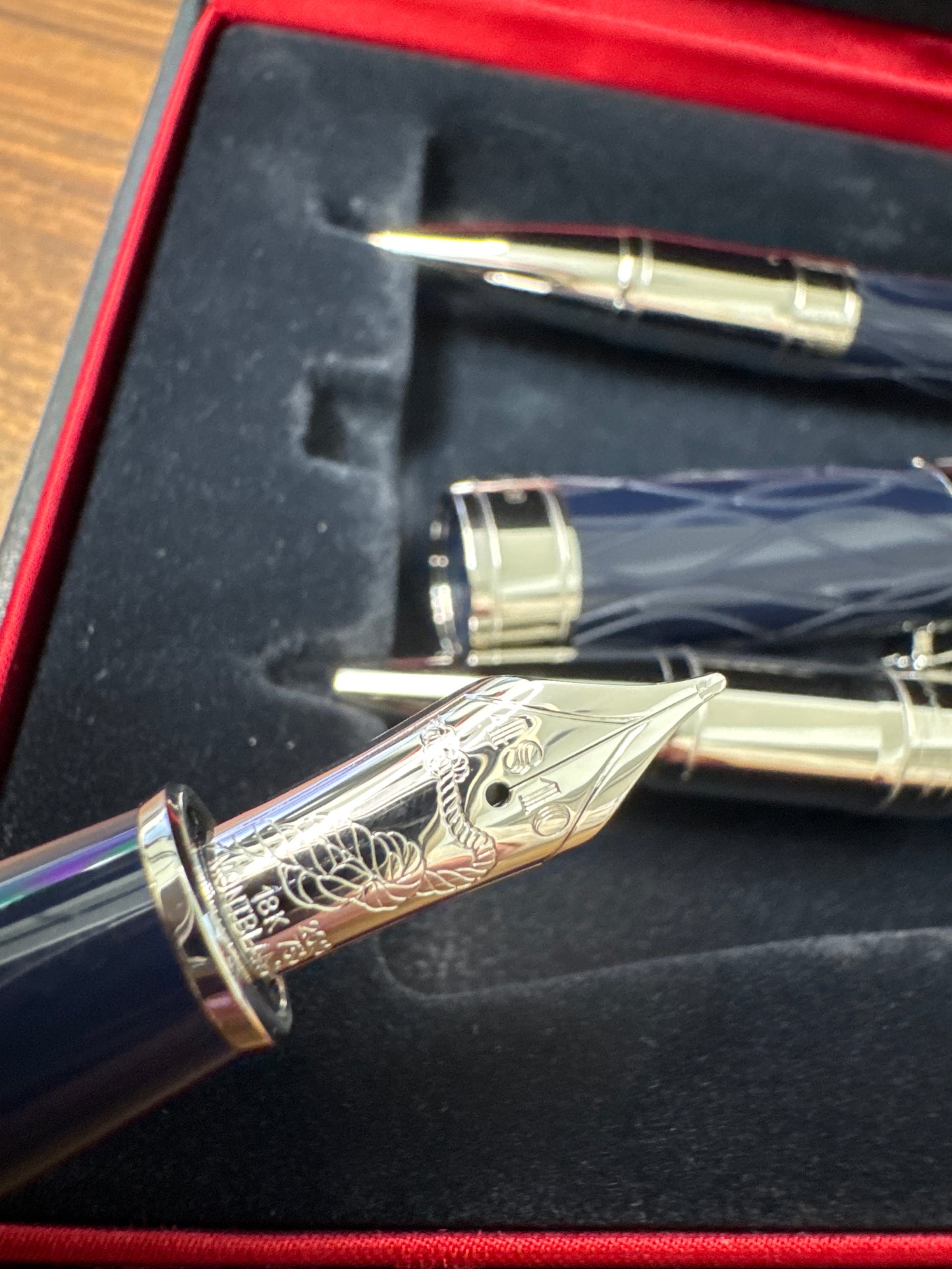 Montblanc Writers Edition 2010 Mark Twain Set (FP, BP, MP)