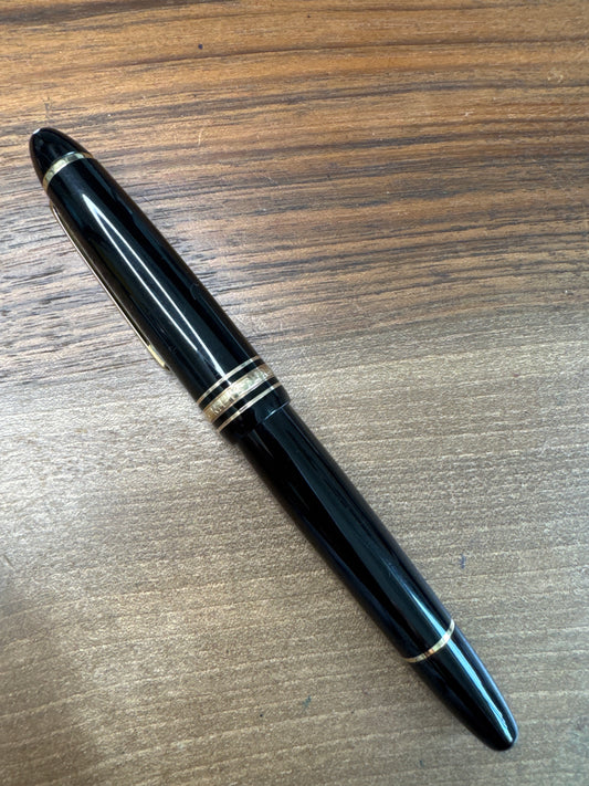 Montblanc 147 Traveler Medium Nib