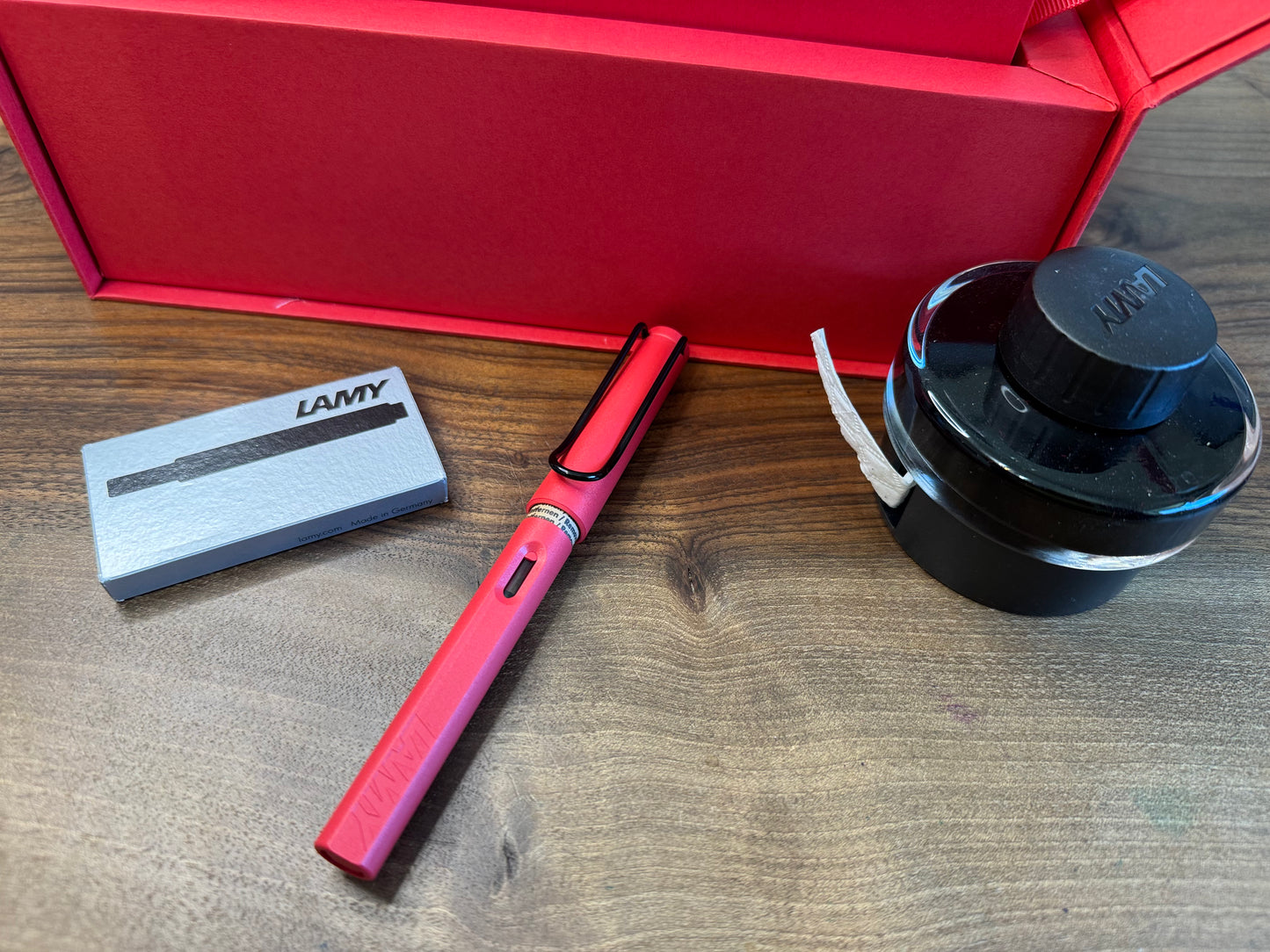 LAMY Safari Hunting Series Frosted Red Kanji Tip Ink Pen with Ink Set