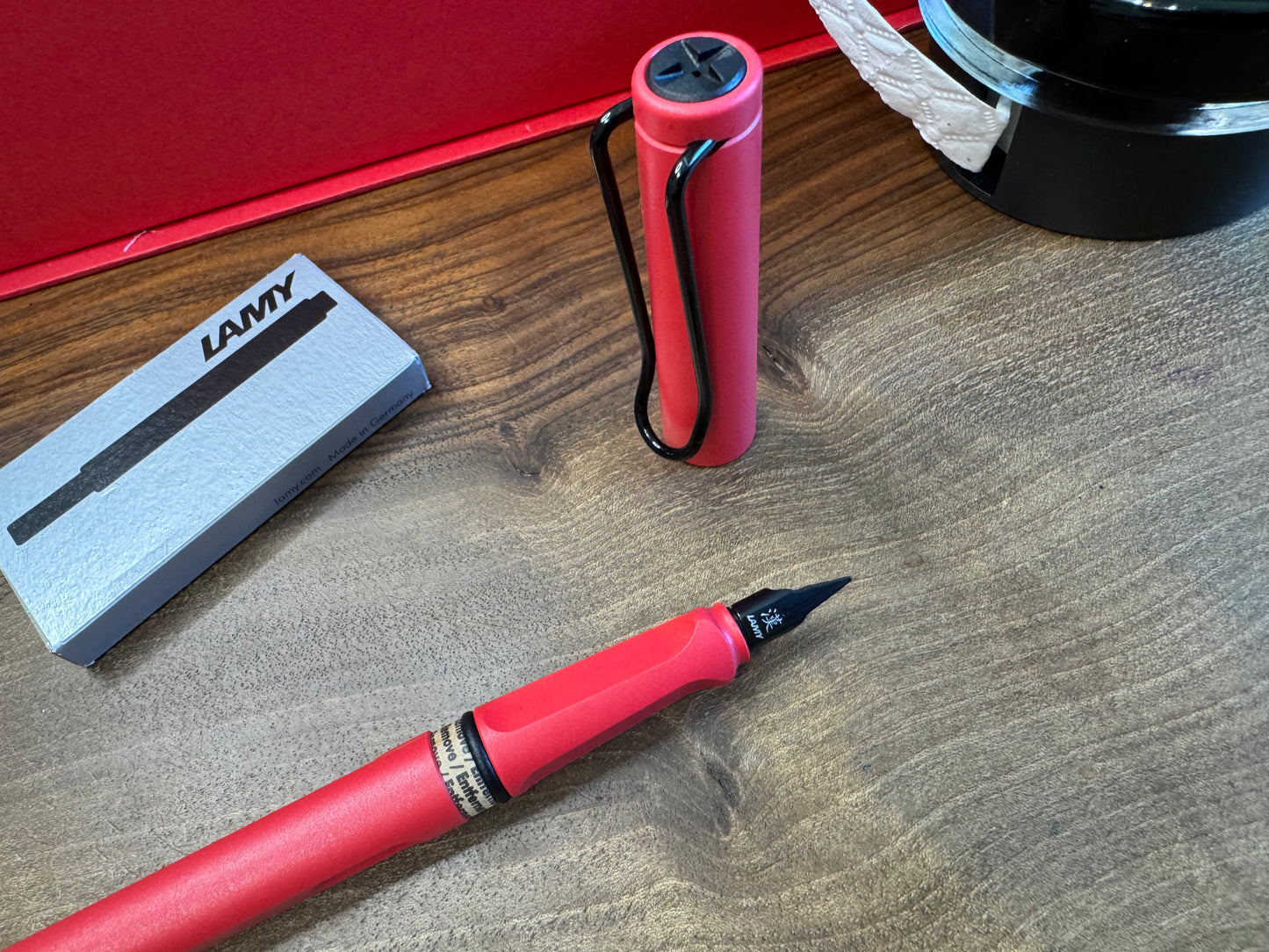 LAMY Safari Hunting Series Frosted Red Kanji Tip Ink Pen with Ink Set