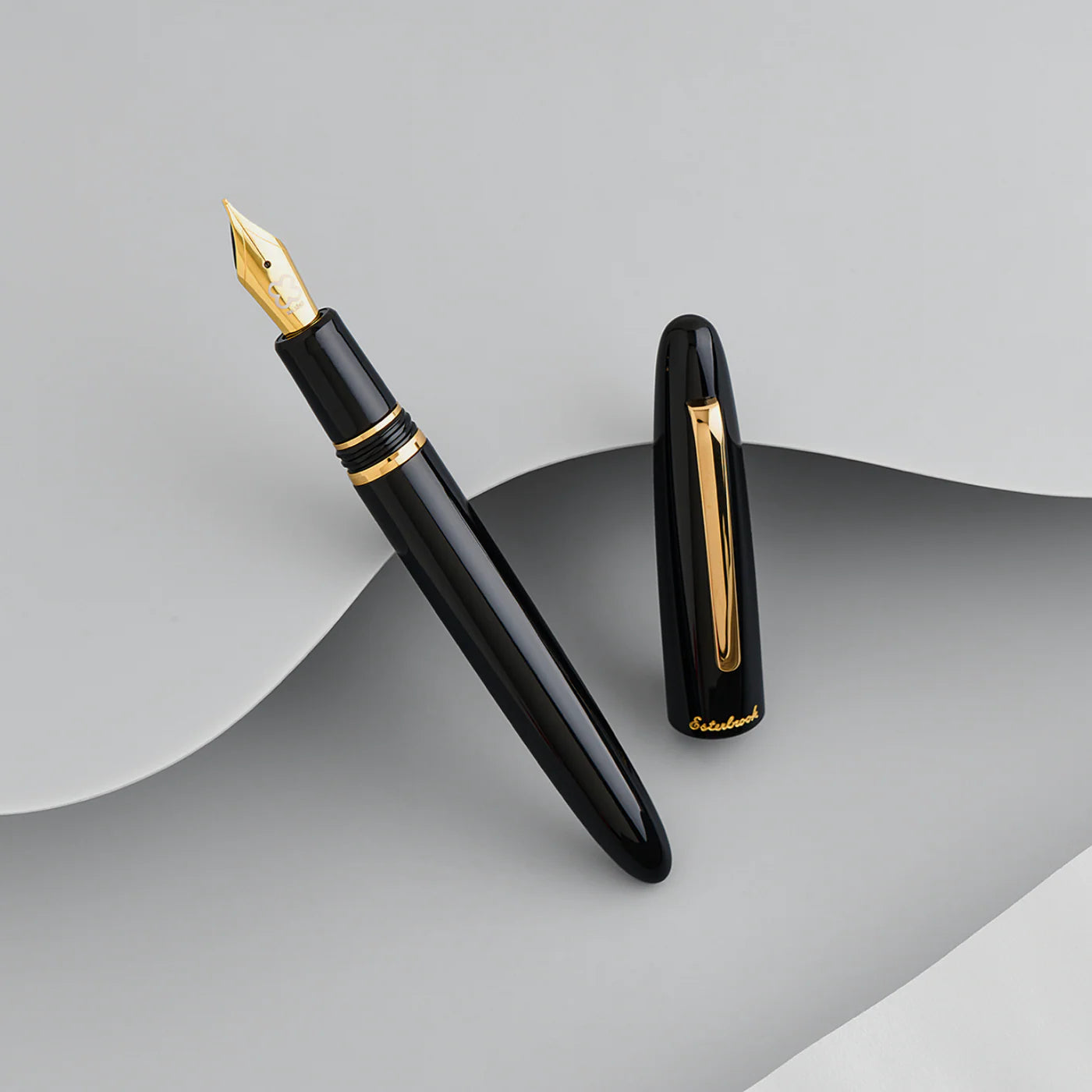 Esterbrook Estie Ebony with Gold trim Fountain pen Broad Nib**