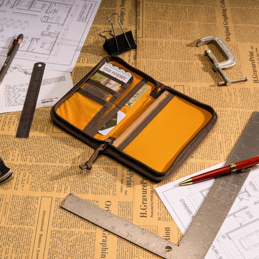 Pocket Journal Wallet Edition: Bumblebee