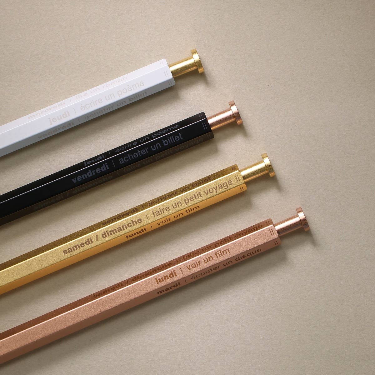 Gel Brass Ballpoint Pen / MARK'STYLE: Gold