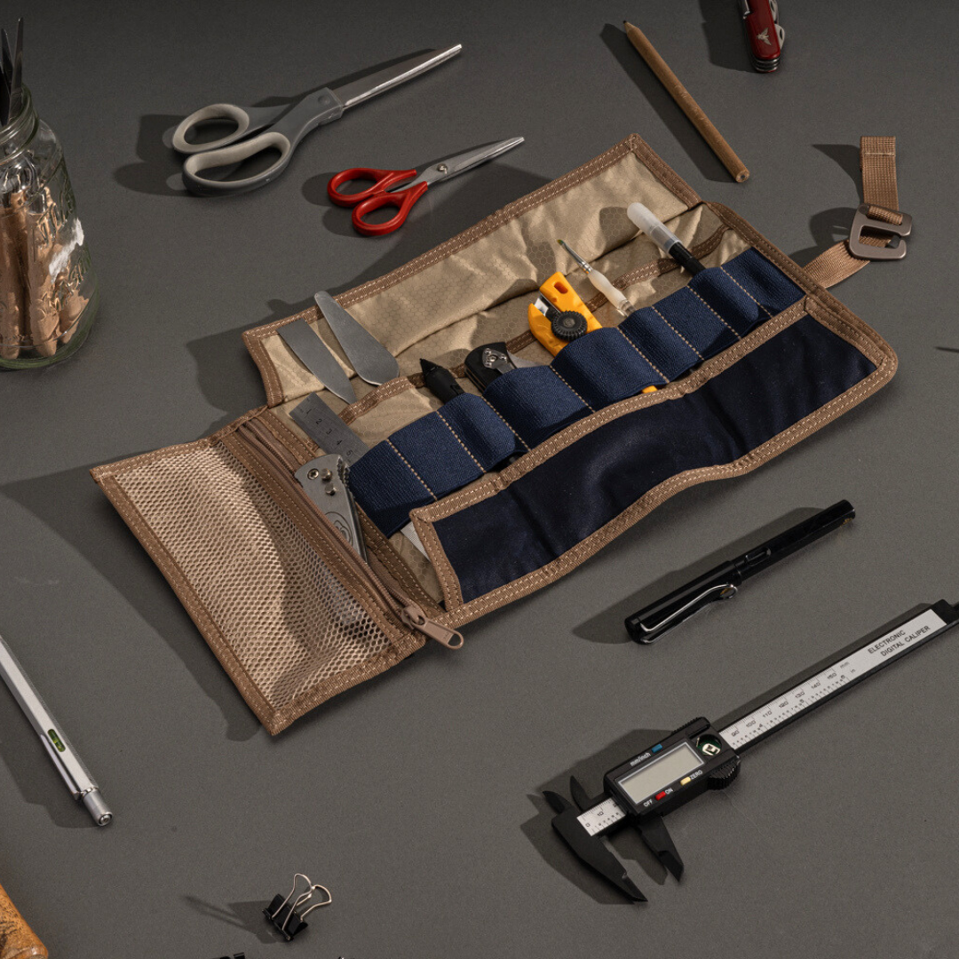 Lochby Tool Roll: Nautical/Navy Cream